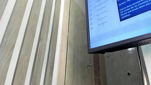 Snapshot of MarieMyller chatting on 02-20-25, 12:08 MarieMyller online show from 02-20-25, 12:08