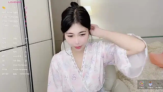 White-Star online show from 03-11-25, 04:07