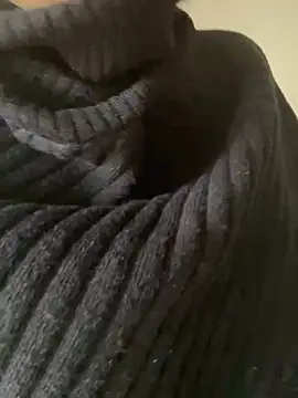 Bella0815 online show from 12-15-24, 07:13