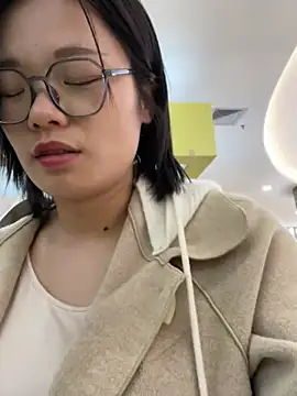 Bella0815 online show from 02-17-25, 11:02