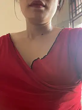 Bella0815 online show from 10-18-25, 07:09