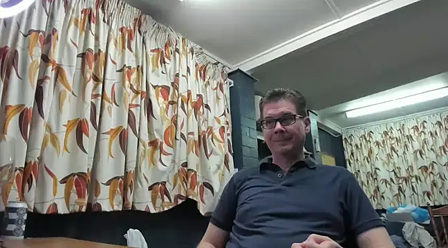 tilobinder online show from 01-10-25, 02:23