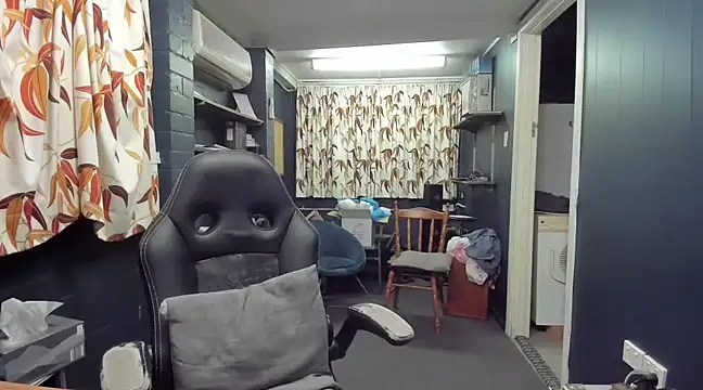 tilobinder online show from 03-03-25, 03:42