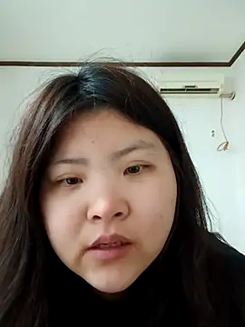 Snapshot of hello098712 chatting on 03-19-25, 11:39 hello098712 online show from 03-19-25, 11:39