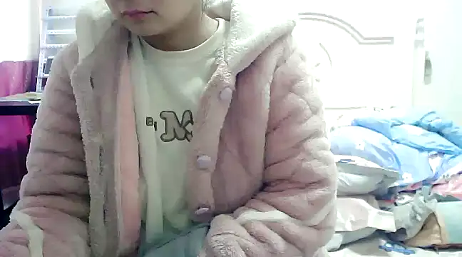 Snapshot of CN-Xiaoxi chatting on 12-26-24, 12:25 CN-Xiaoxi online show from 12-26-24, 12:25