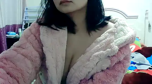 Snapshot of CN-Xiaoxi chatting on 02-03-25, 04:31 CN-Xiaoxi online show from 02-03-25, 04:31