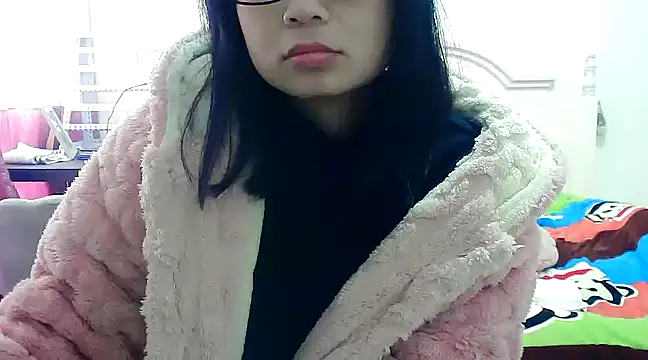 Snapshot of CN-Xiaoxi chatting on 03-05-25, 03:08 CN-Xiaoxi online show from 03-05-25, 03:08