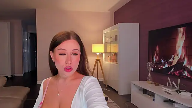 monica x   online show from 10-04-25, 07:23