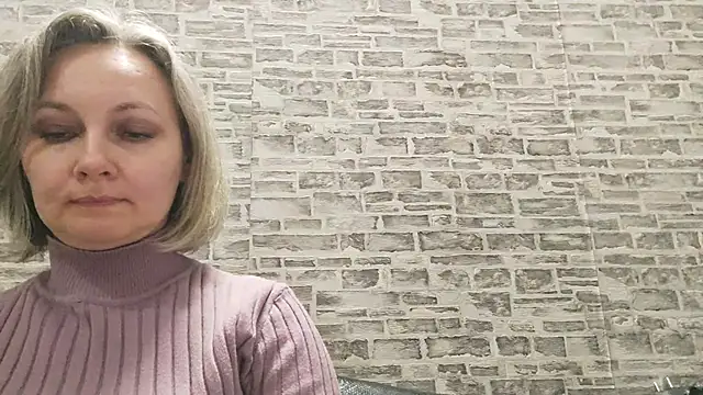 EdithManning online show from 02-27-25, 03:15