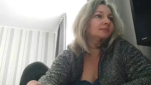 EdithManning online show from 01-19-26, 07:56