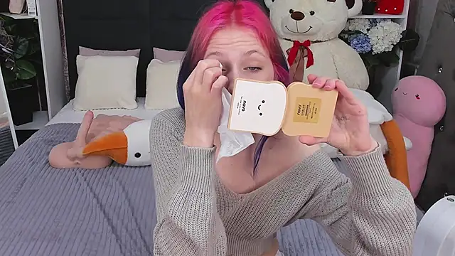 MiaKarlos online show from 09-19-25, 01:18