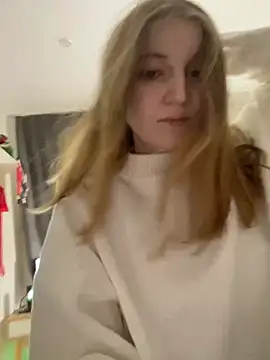 Snapshot of princessaalicc chatting on 02-04-25, 09:41 princessaalicc online show from 02-04-25, 09:41