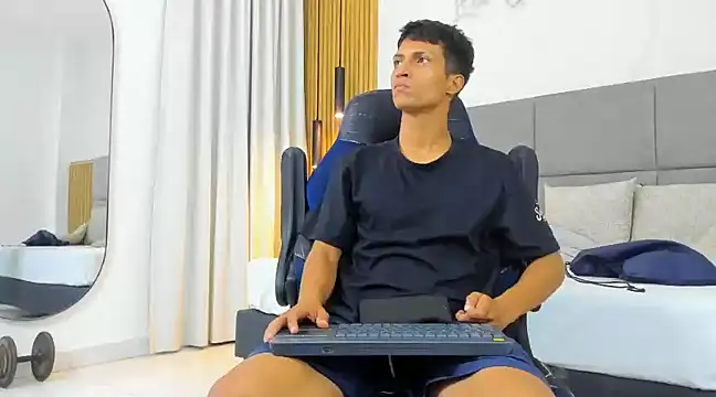 wolf james123 online show from 02-01-25, 02:05