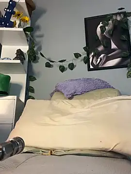 zoey-fox online show from 03-20-25, 04:07