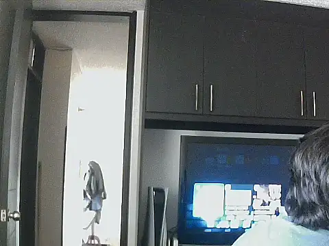 aixs93 online show from 10-07-25, 07:11