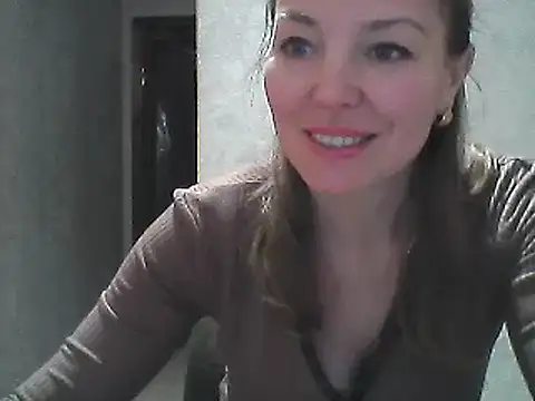 Snapshot of VselenaSun402 chatting on 01-14-25, 01:06 VselenaSun402 online show from 01-14-25, 01:06