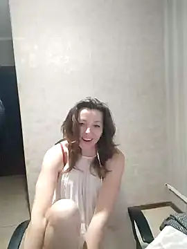 Snapshot of VselenaSun402 chatting on 02-06-25, 12:26 VselenaSun402 online show from 02-06-25, 12:26