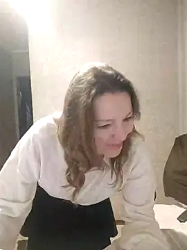 Snapshot of VselenaSun402 chatting on 02-15-25, 12:33 VselenaSun402 online show from 02-15-25, 12:33