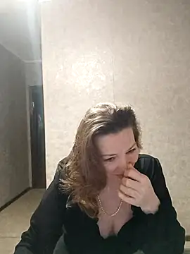 Snapshot of VselenaSun402 chatting on 02-17-25, 09:35 VselenaSun402 online show from 02-17-25, 09:35