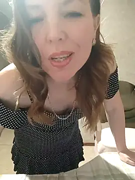 Snapshot of VselenaSun402 chatting on 02-24-25, 03:53 VselenaSun402 online show from 02-24-25, 03:53