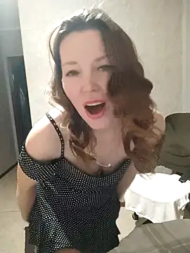 Snapshot of VselenaSun402 chatting on 03-07-25, 04:00 VselenaSun402 online show from 03-07-25, 04:00