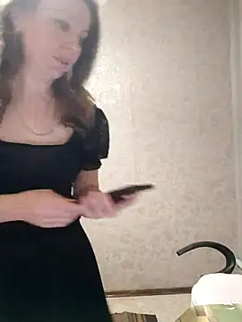 Snapshot of VselenaSun402 chatting on 03-20-25, 05:04 VselenaSun402 online show from 03-20-25, 05:04