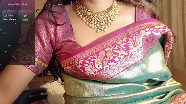 Snapshot of Only_hunny chatting on 02-01-26, 10:14 Only hunny online show from 02-01-26, 10:14