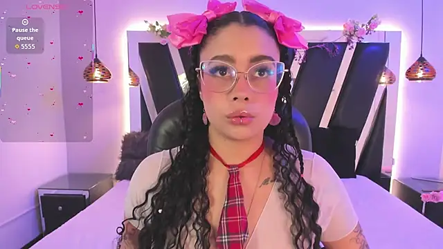 antonelllepiercee online show from 03-06-26, 10:56