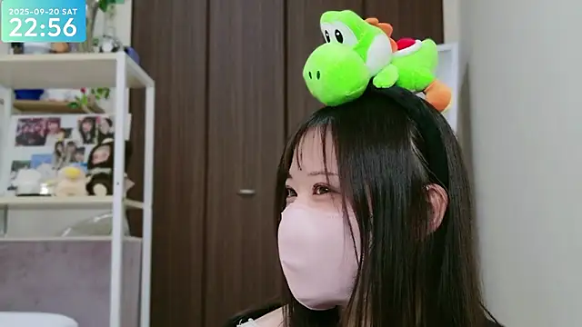 Snapshot of -SHIZUKU- chatting on 09-20-25, 01:56 -SHIZUKU- online show from 09-20-25, 01:56