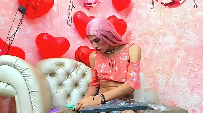 NahomiWhitel online show from 02-05-25, 06:04