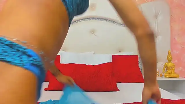 NahomiWhitel online show from 03-05-25, 06:45