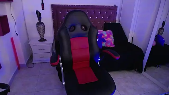 amelierouss online show from 02-04-25, 03:57