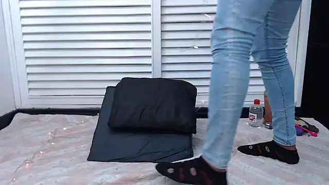 Hanna Fox 69 online show from 12-19-24, 06:34