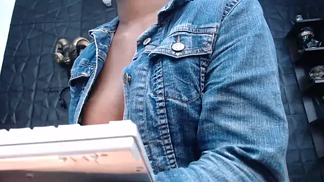 Hanna Fox 69 online show from 12-20-24, 11:43