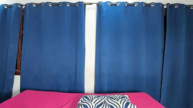 Snapshot of Fernanda_brown18 chatting on 10-12-25, 07:46 Fernanda brown18 online show from 10-12-25, 07:46