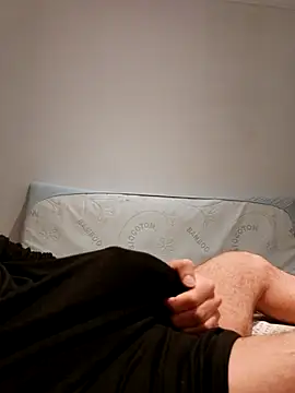 Achraf walk online show from 10-24-25, 01:57