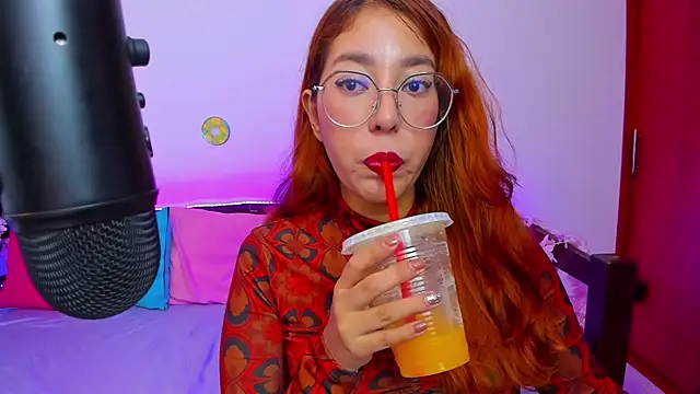  Moon Johnson online show from 09-14-25, 02:33