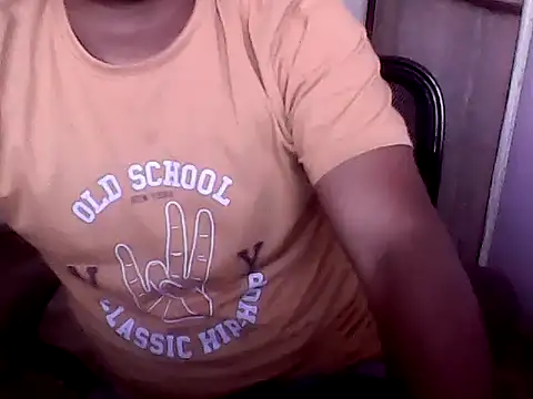 Snapshot of sudhastriper chatting on 03-08-25, 07:16 sudhastriper online show from 03-08-25, 07:16