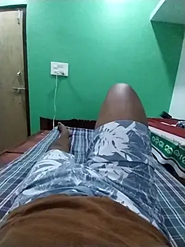 Snapshot of sudhastriper chatting on 10-19-25, 05:57 sudhastriper online show from 10-19-25, 05:57