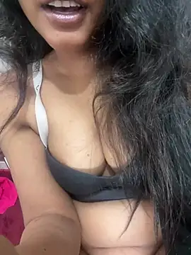 Snapshot of muni-baby chatting on 02-12-25, 11:51 muni-baby online show from 02-12-25, 11:51