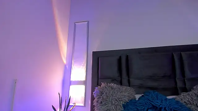 EmmaBecket2 online show from 01-14-25, 03:22