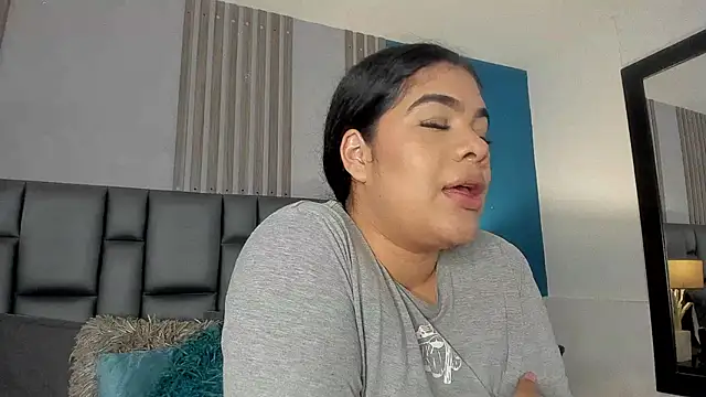 EmmaBecket2 online show from 01-15-25, 07:26