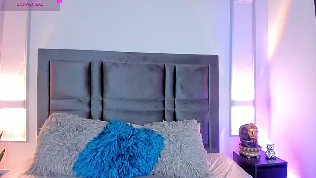 EmmaBecket2 online show from 02-11-25, 03:40