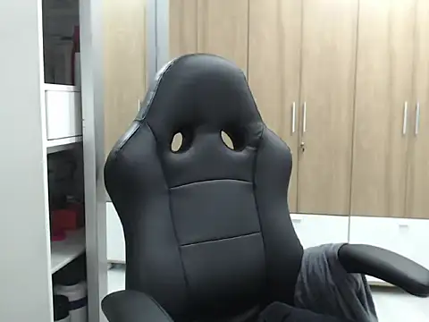 RoxanaLove9 online show from 01-07-25, 02:53