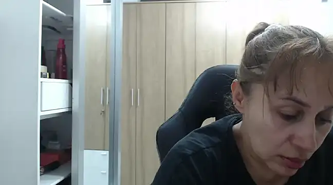 RoxanaLove9 online show from 01-16-25, 01:27