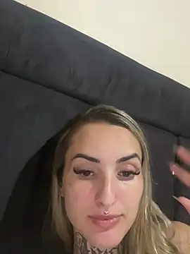 hotskinny1 online show from 03-08-25, 08:57