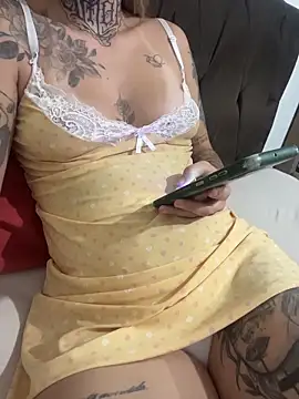 hotskinny1 online show from 02-27-26, 10:21