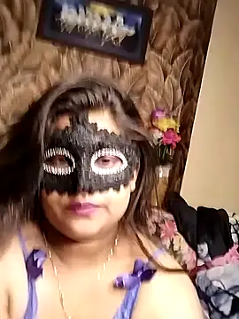 Snapshot of Hottyalia chatting on 12-09-24, 08:01 Hottyalia online show from 12-09-24, 08:01