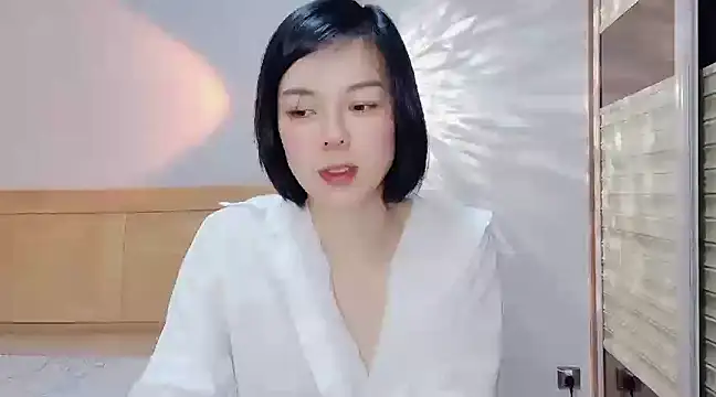 Linda-LL online show from 01-28-25, 03:25