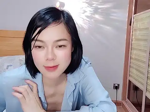 Linda-LL online show from 01-31-25, 02:49